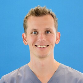 Dr. Nicolai Wolfgang